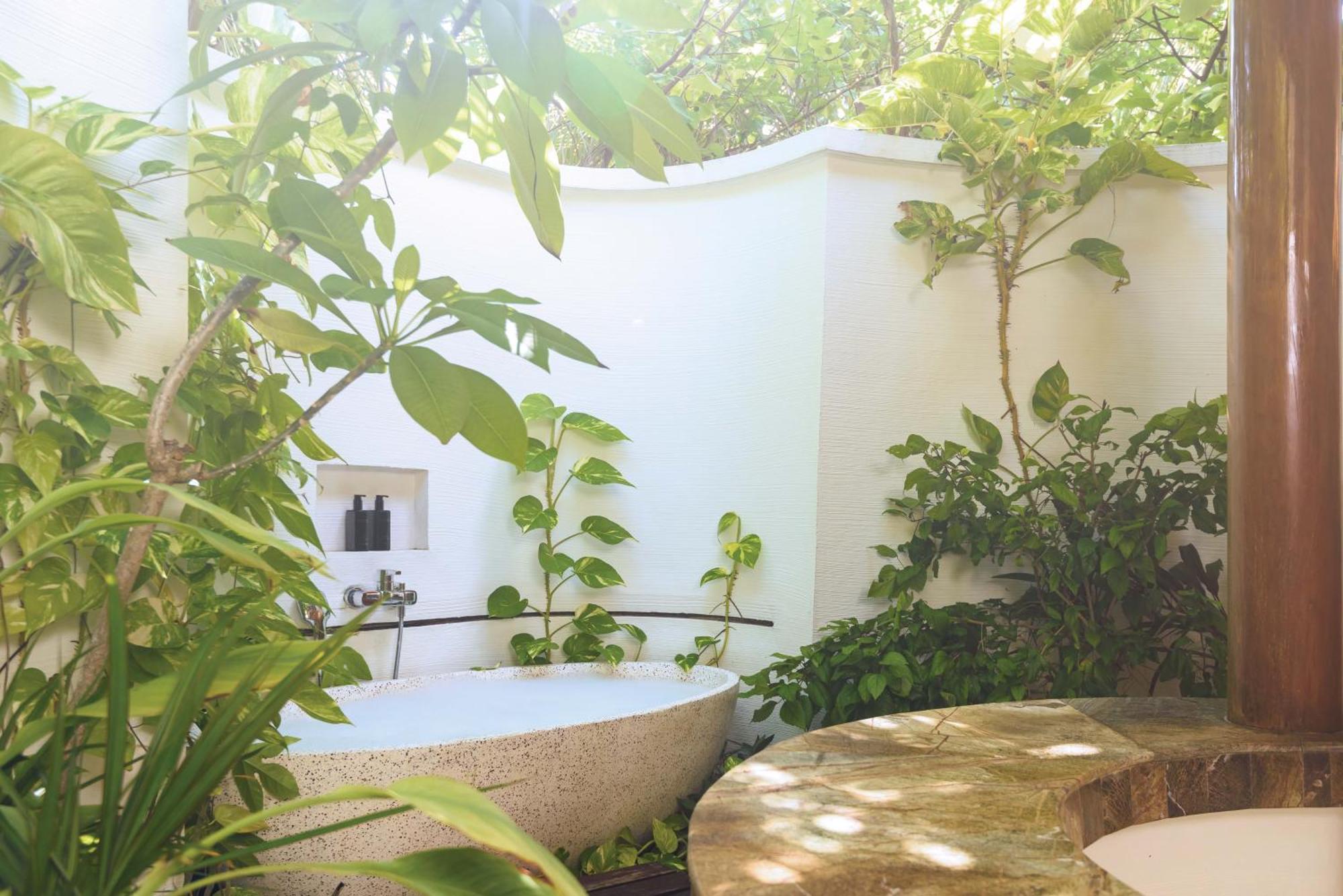 Deluxe Beach Pool Villa
